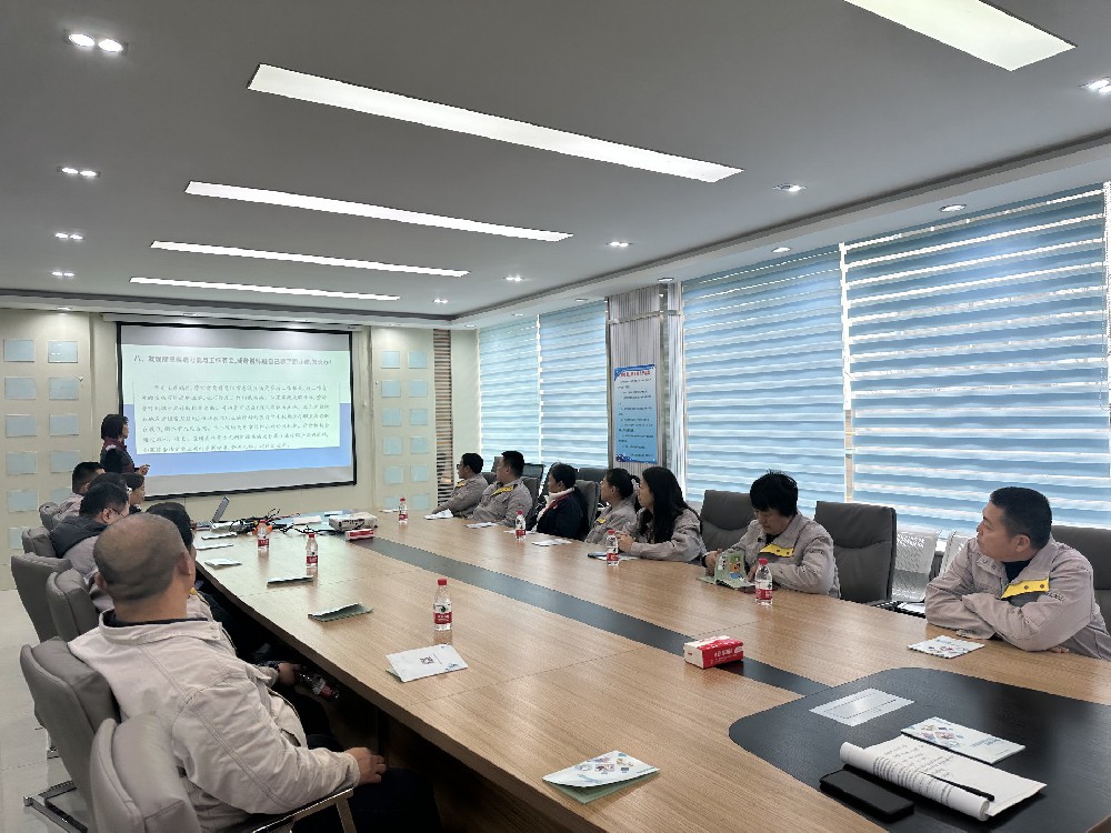 感謝衛(wèi)建委、中醫(yī)院來(lái)河北京冀防爆宣講義診